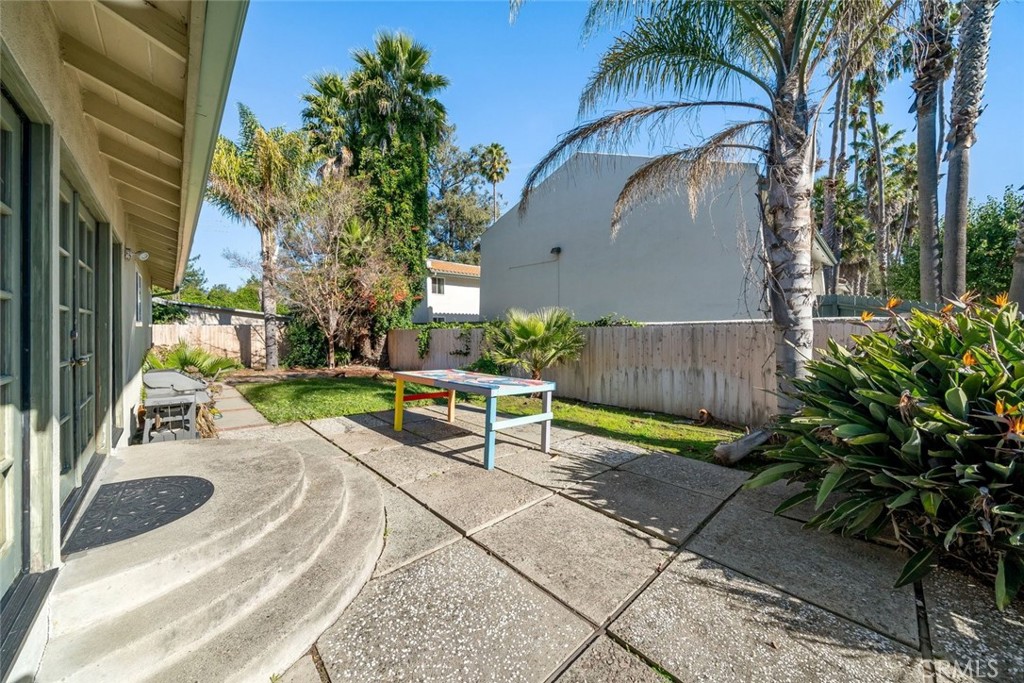 24 Verde Dr, San Luis Obispo, CA 93405
