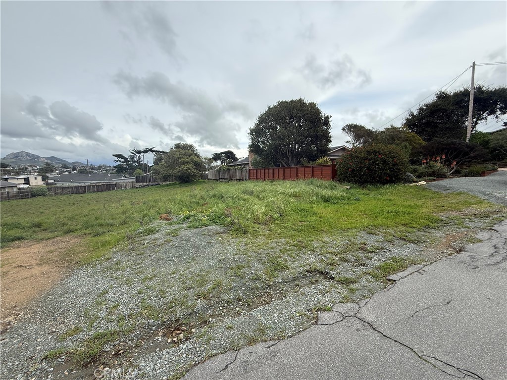 1434 5th, Los Osos, CA 93402