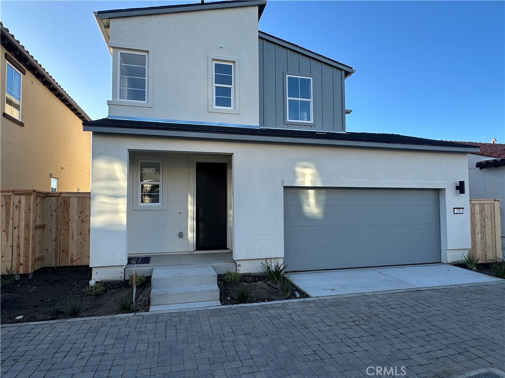 230 Memphis Belle Way, San Luis Obispo, CA 93401