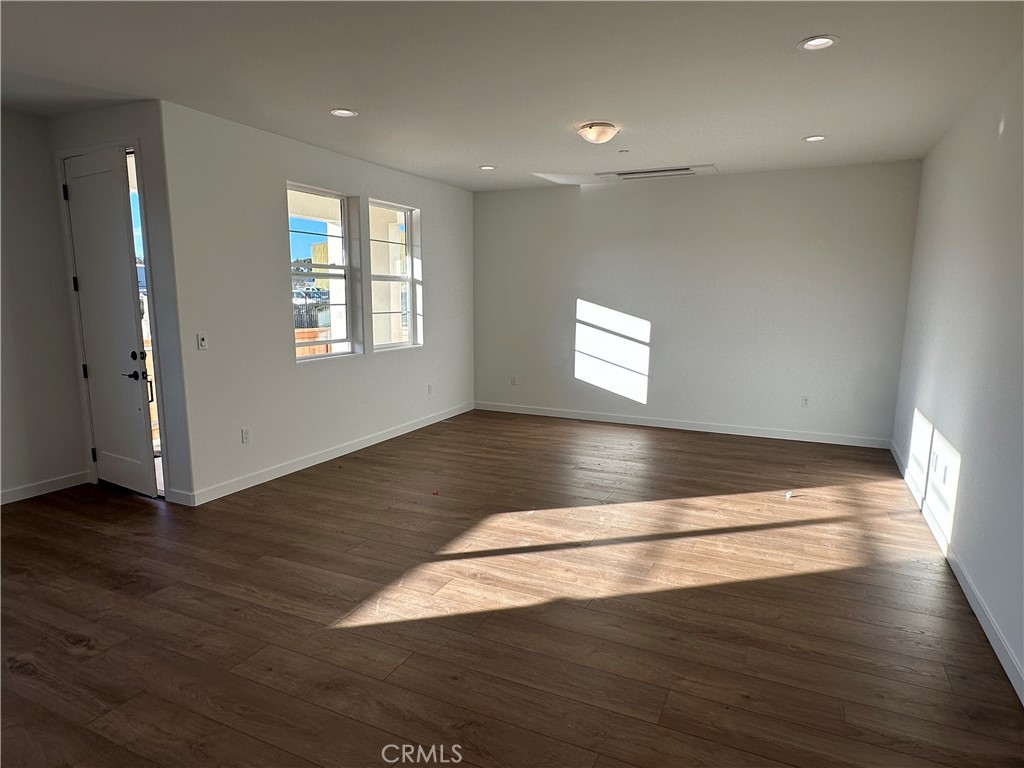 230 Memphis Belle Way, San Luis Obispo, CA 93401