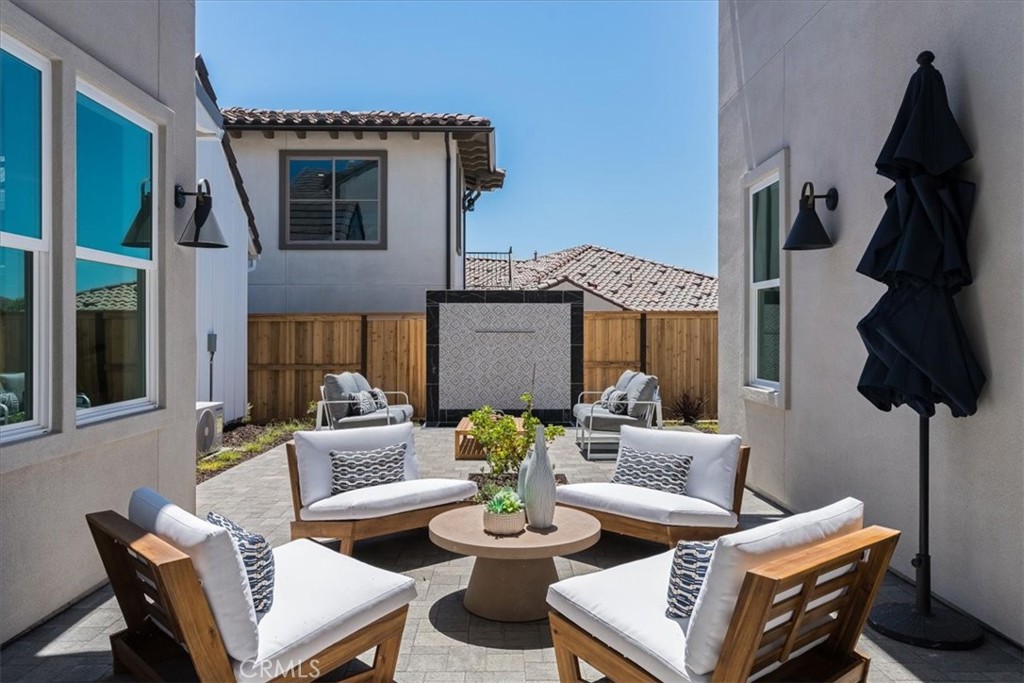 1458 Parsons Way, San Luis Obispo, CA 93401