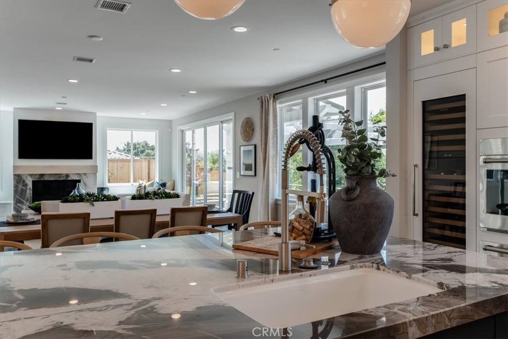 1458 Parsons Way, San Luis Obispo, CA 93401