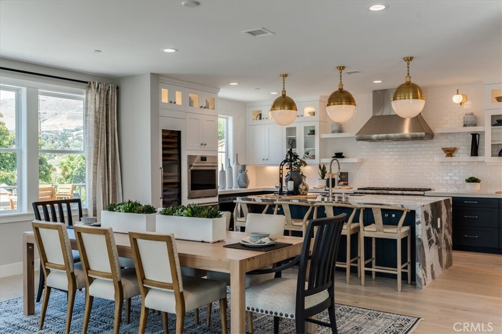 1458 Parsons Way, San Luis Obispo, CA 93401