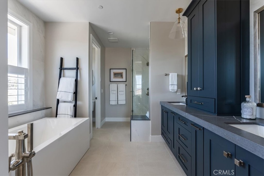 1458 Parsons Way, San Luis Obispo, CA 93401