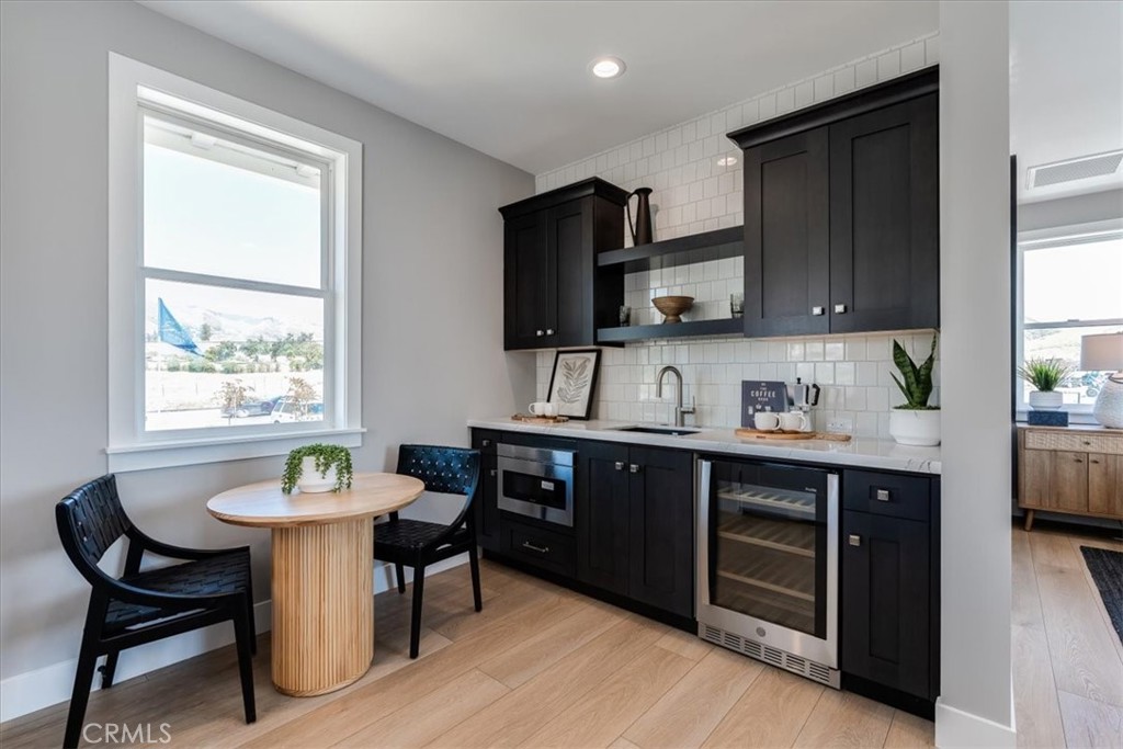 1458 Parsons Way, San Luis Obispo, CA 93401