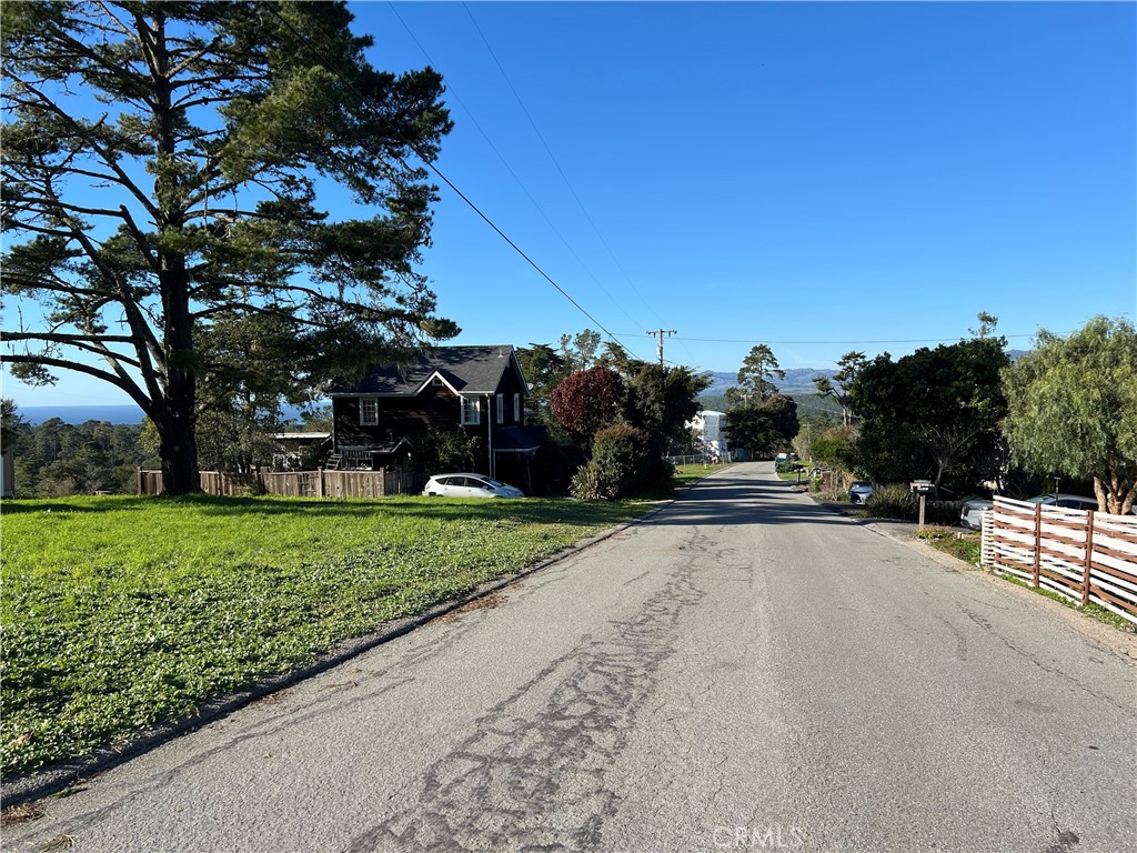 1815 Stuart St, Cambria, CA 93428