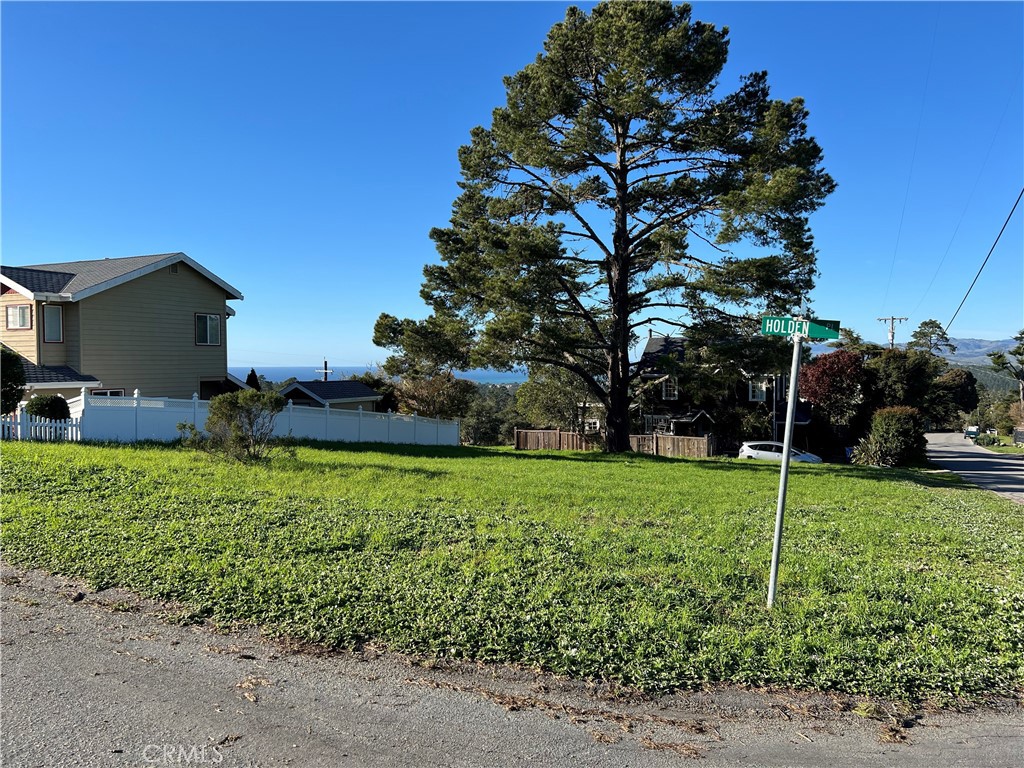 1815 Stuart St, Cambria, CA 93428