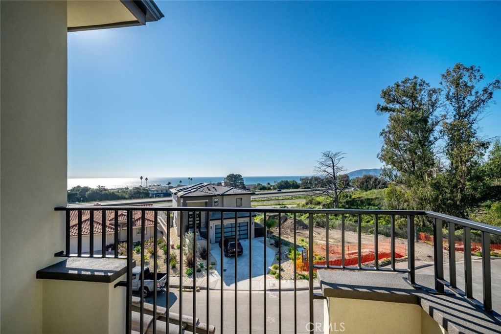 2736 Barcelona Street, Pismo Beach, CA 93449