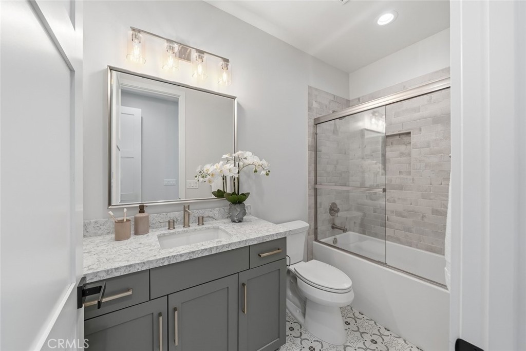 2736 Barcelona Street, Pismo Beach, CA 93449