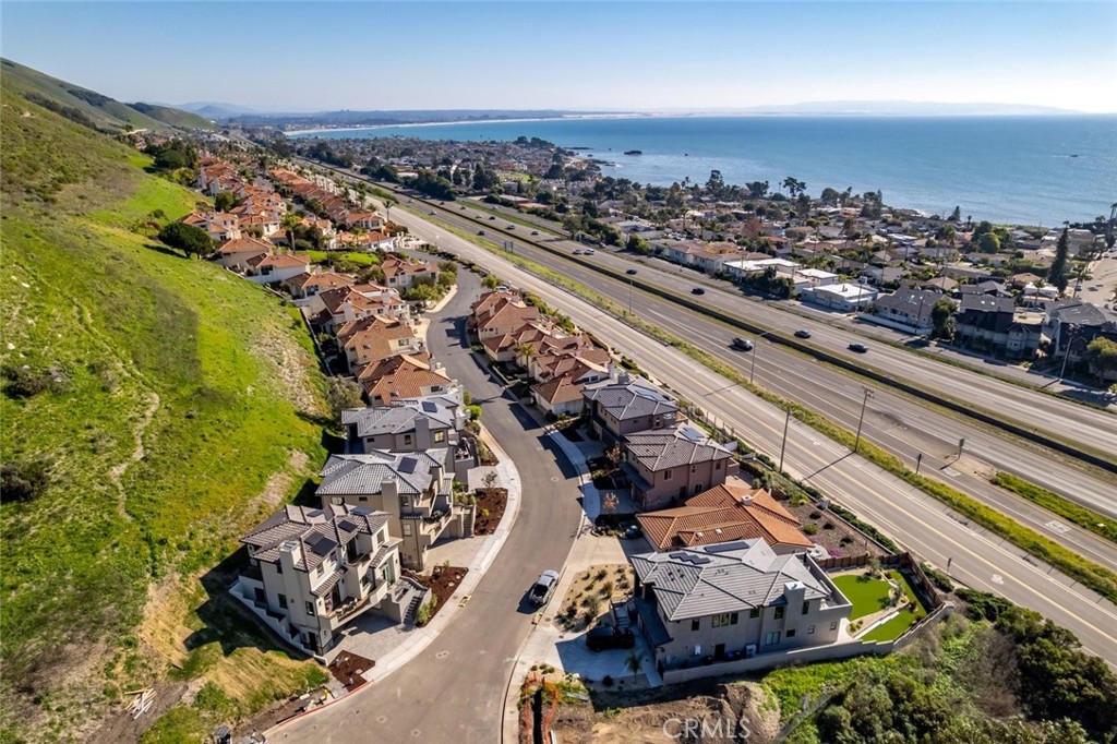2736 Barcelona Street, Pismo Beach, CA 93449