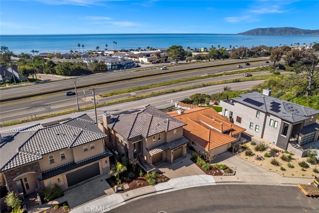 2733 Barcelona Street, Pismo Beach, CA 93449