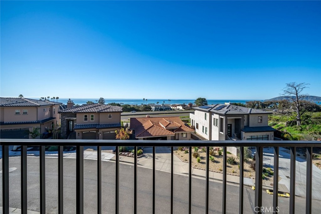 2734 Barcelona Street, Pismo Beach, CA 93449