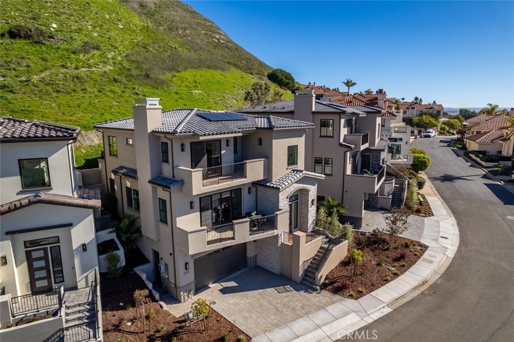 2734 Barcelona Street, Pismo Beach, CA 93449