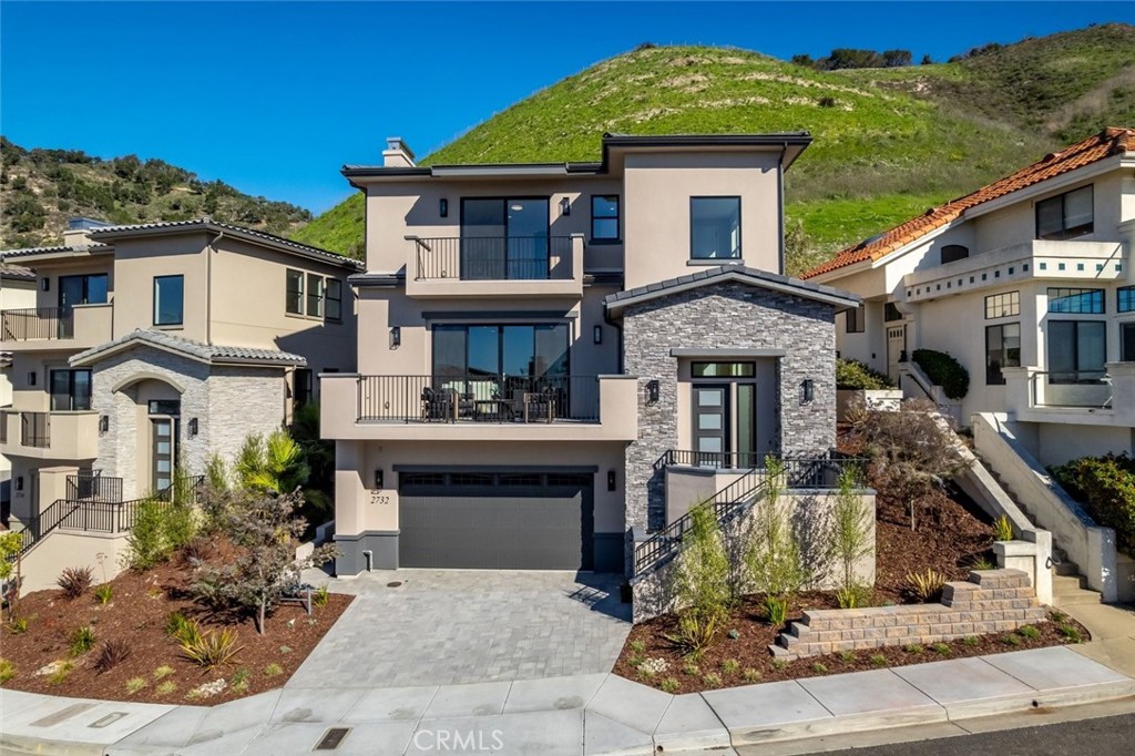 2732 Barcelona Street, Pismo Beach, CA 93449