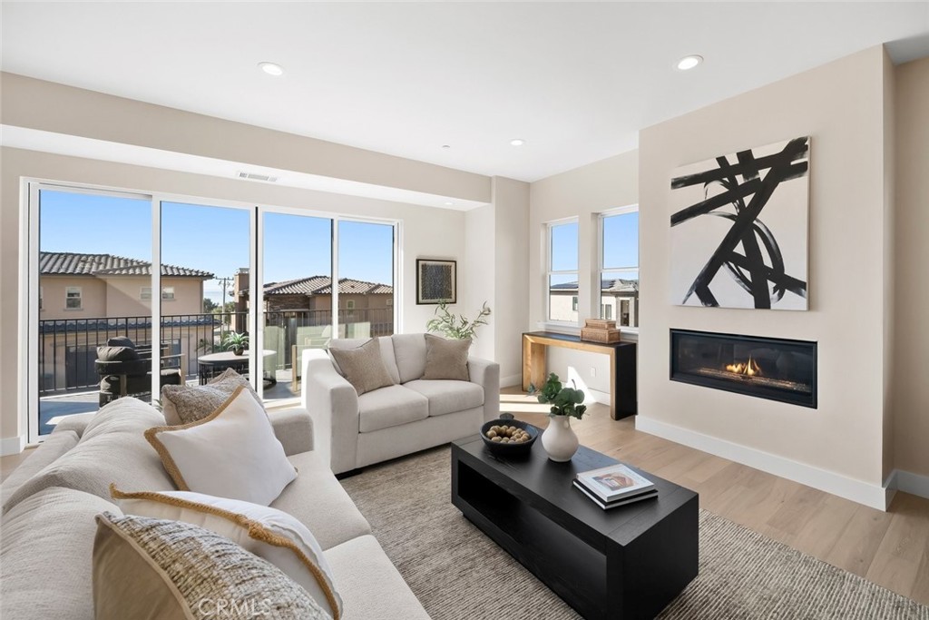 2732 Barcelona Street, Pismo Beach, CA 93449