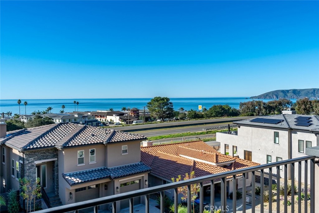 2732 Barcelona Street, Pismo Beach, CA 93449