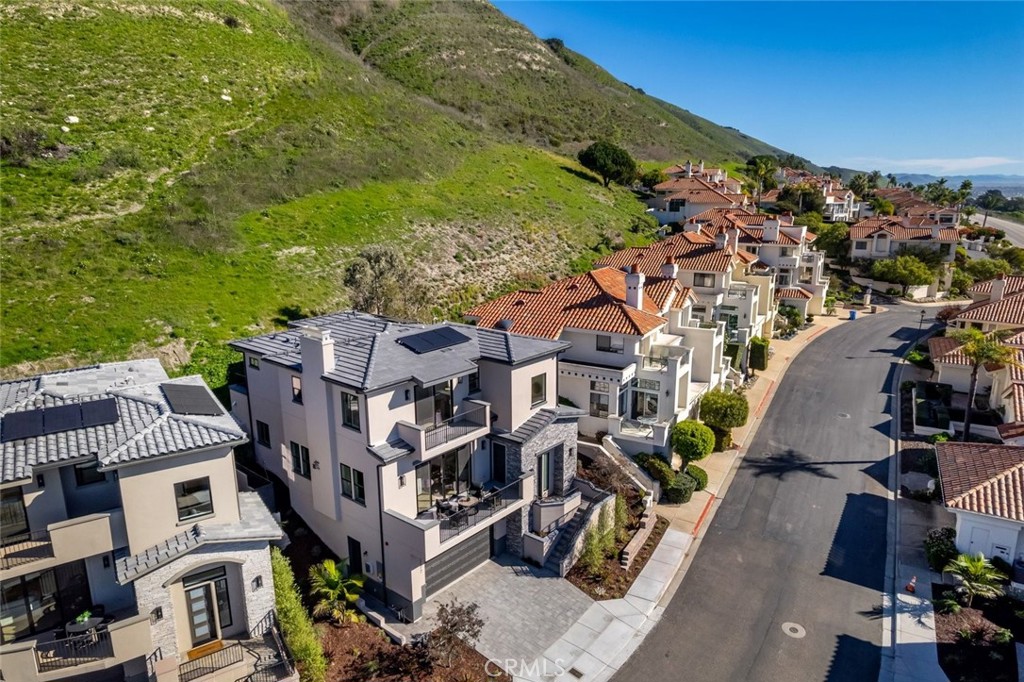 2732 Barcelona Street, Pismo Beach, CA 93449