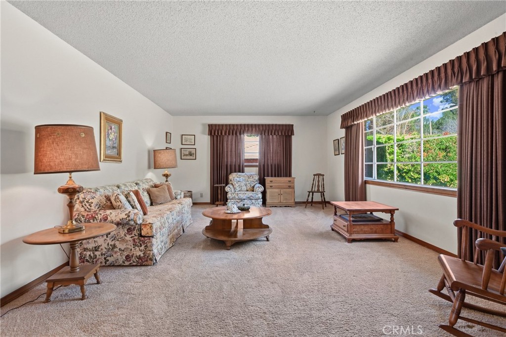 2021 Skylark, San Luis Obispo, CA 93401