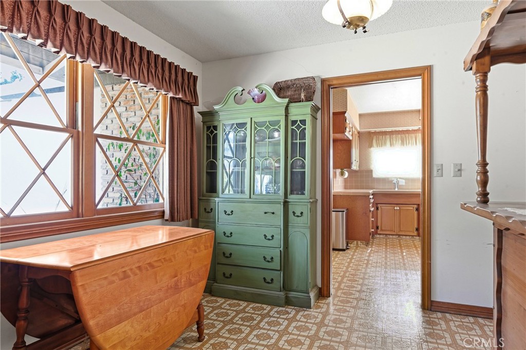 2021 Skylark, San Luis Obispo, CA 93401