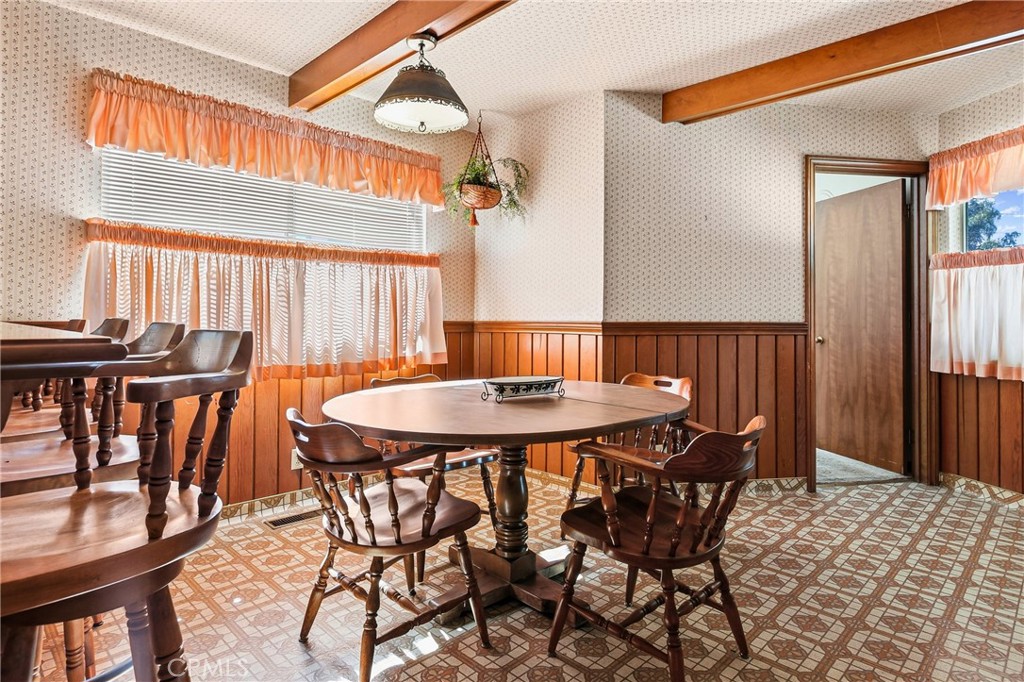 2021 Skylark, San Luis Obispo, CA 93401