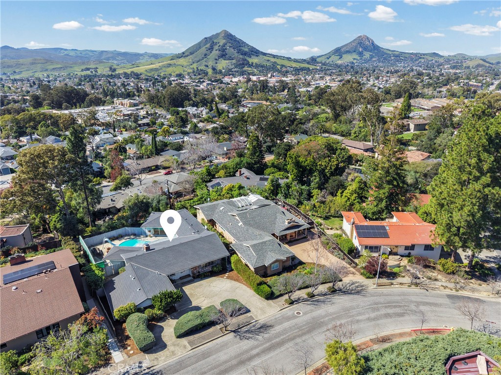 2021 Skylark, San Luis Obispo, CA 93401