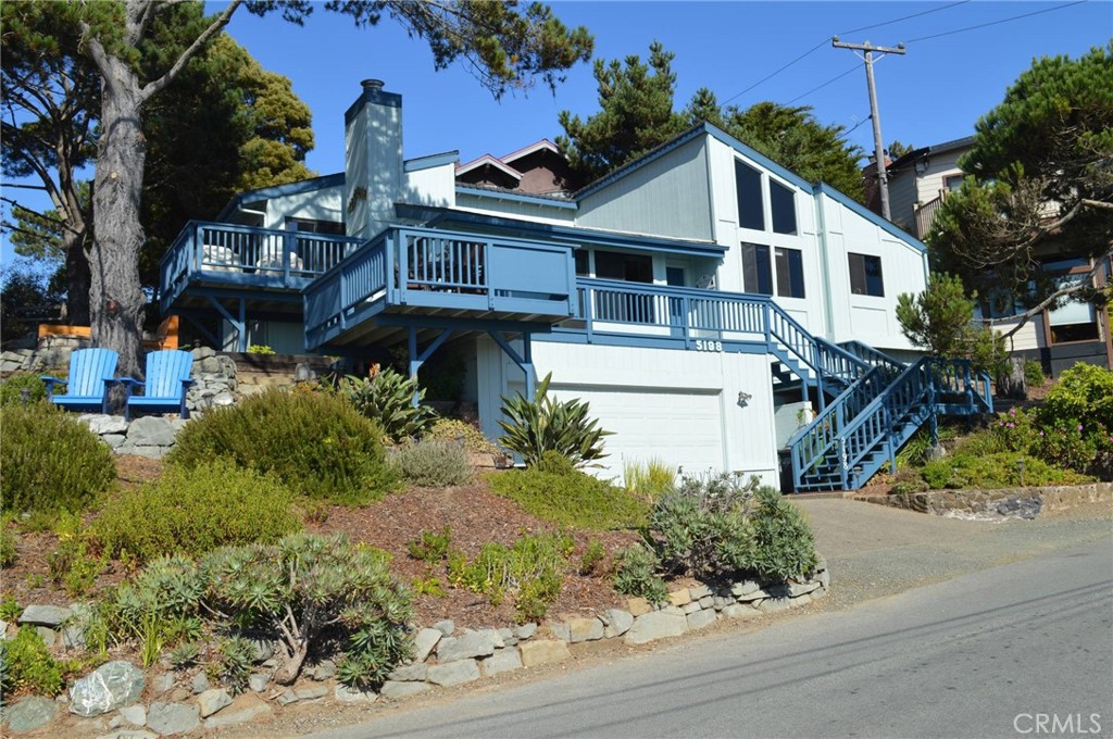 5198 Whitehall Ave, Cambria, CA 93428