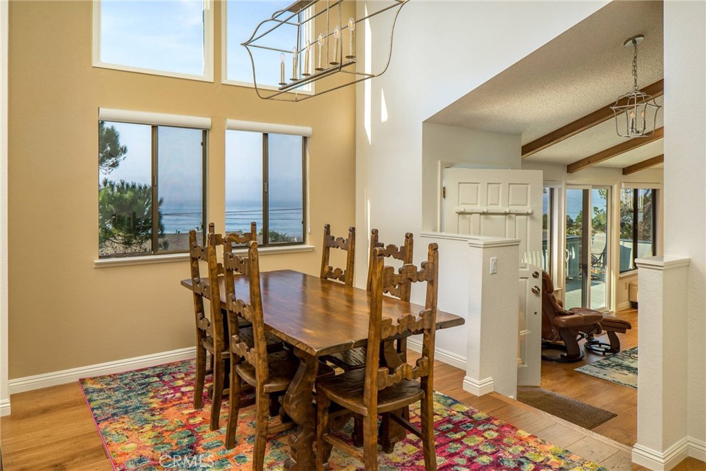 5198 Whitehall Ave, Cambria, CA 93428