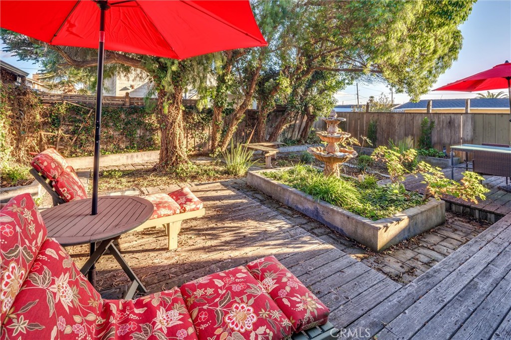 50 S 3rd, Cayucos, CA 93430