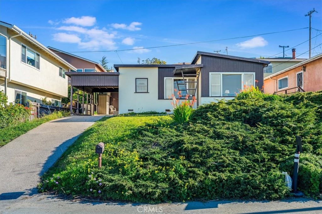 2270 Ironwood Ave, Morro Bay, CA 93442