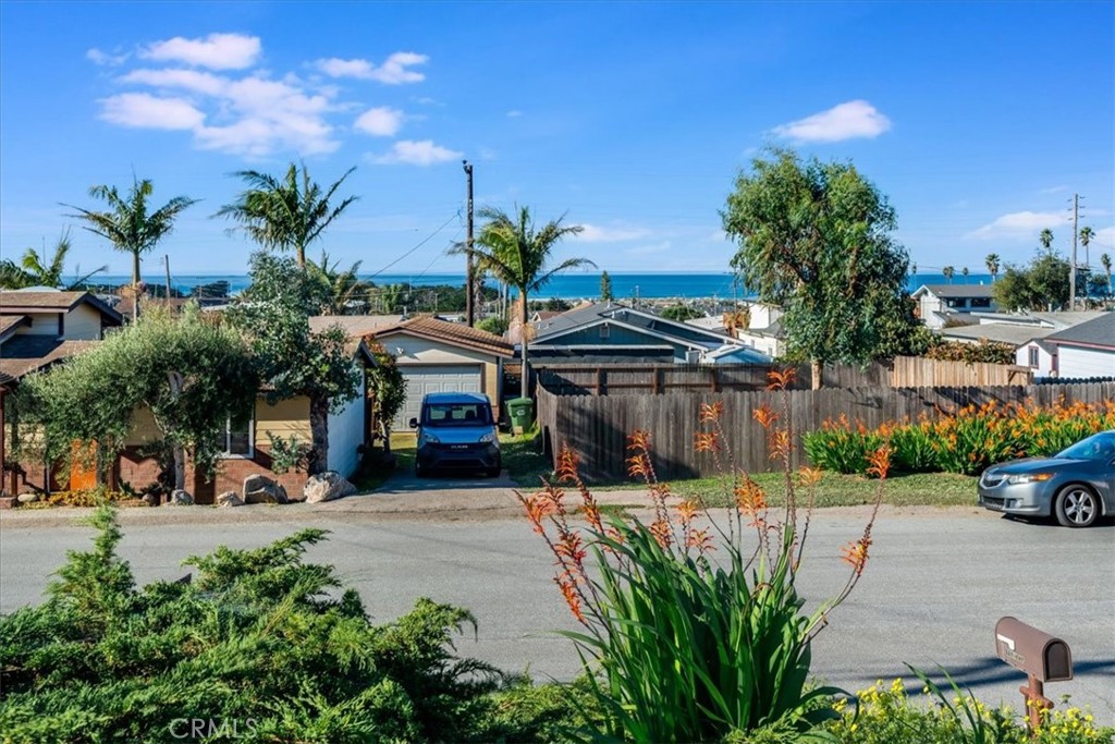 2270 Ironwood Ave, Morro Bay, CA 93442