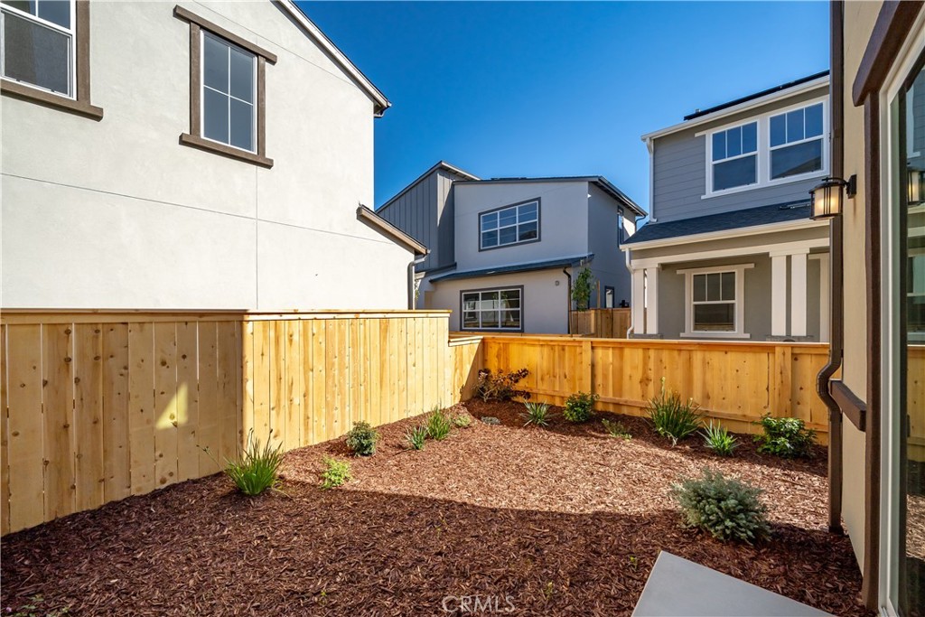 211 Foxtrot Ct, San Luis Obispo, CA 93401