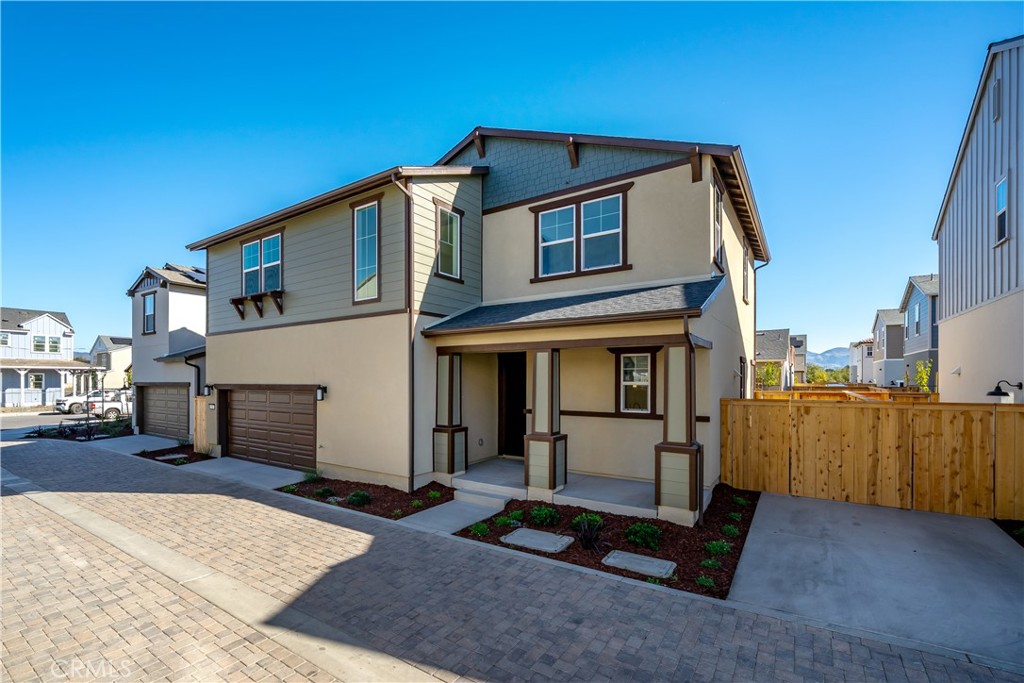 211 Foxtrot Ct, San Luis Obispo, CA 93401