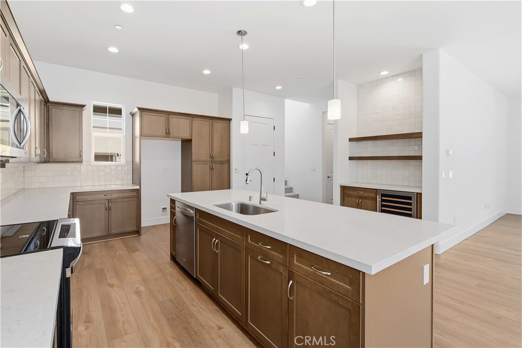 211 Foxtrot Ct, San Luis Obispo, CA 93401