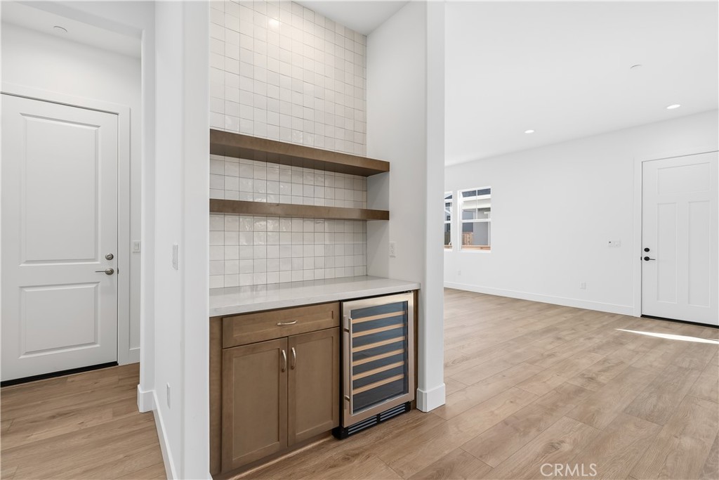 211 Foxtrot Ct, San Luis Obispo, CA 93401