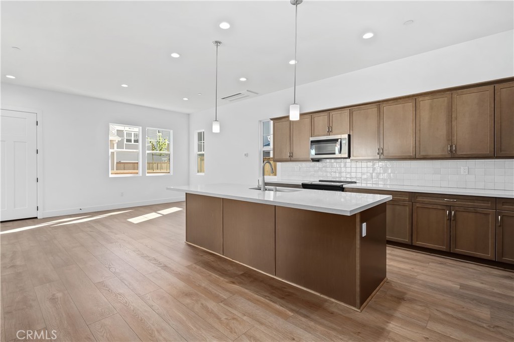 211 Foxtrot Ct, San Luis Obispo, CA 93401