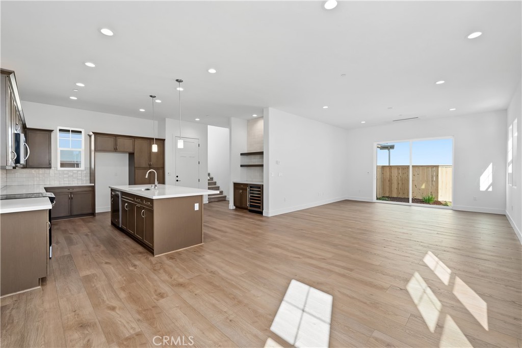 211 Foxtrot Ct, San Luis Obispo, CA 93401