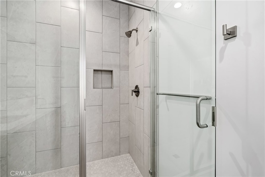 211 Foxtrot Ct, San Luis Obispo, CA 93401