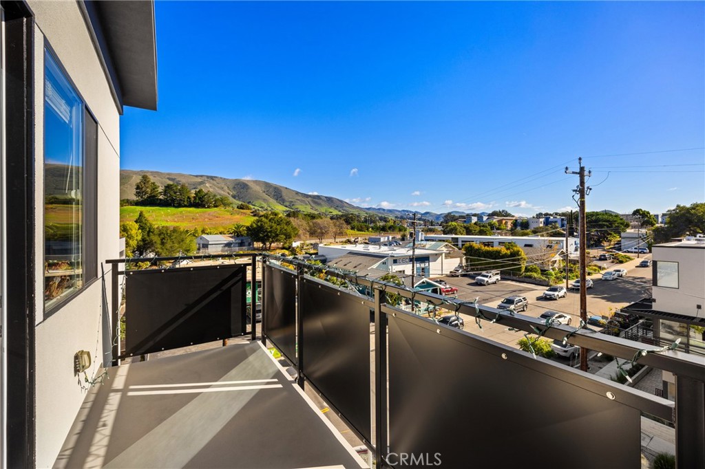 2475 Victoria, San Luis Obispo, CA 93401