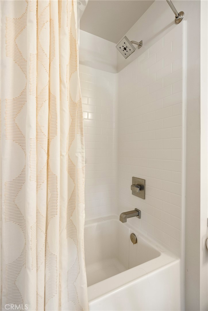 2475 Victoria, San Luis Obispo, CA 93401