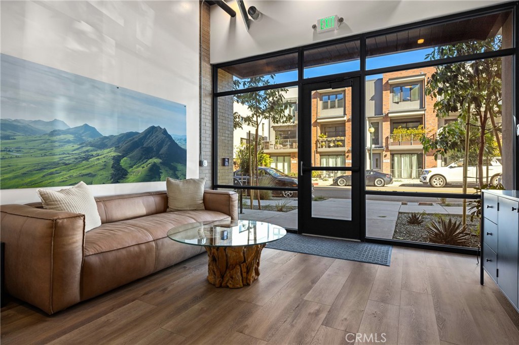 2475 Victoria, San Luis Obispo, CA 93401