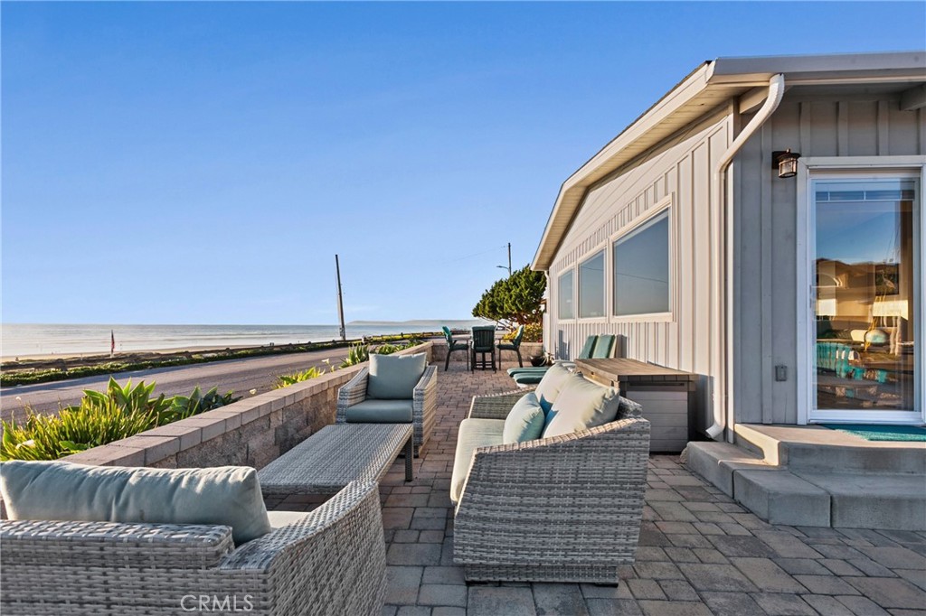 3302 Beachcomber Dr., Morro Bay, CA 93442