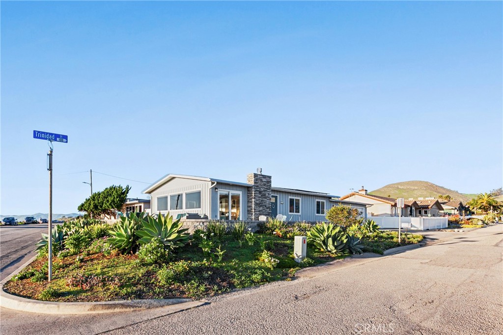 3302 Beachcomber Dr., Morro Bay, CA 93442