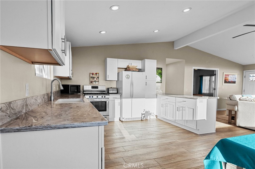 3302 Beachcomber Dr., Morro Bay, CA 93442