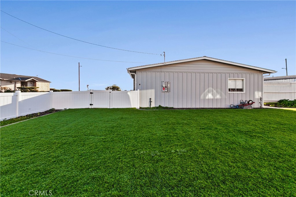 3302 Beachcomber Dr., Morro Bay, CA 93442