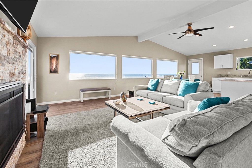 3302 Beachcomber Dr., Morro Bay, CA 93442