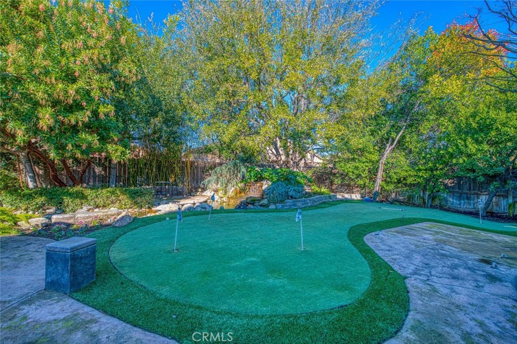 2824 E Omaha, Fresno, CA 93720