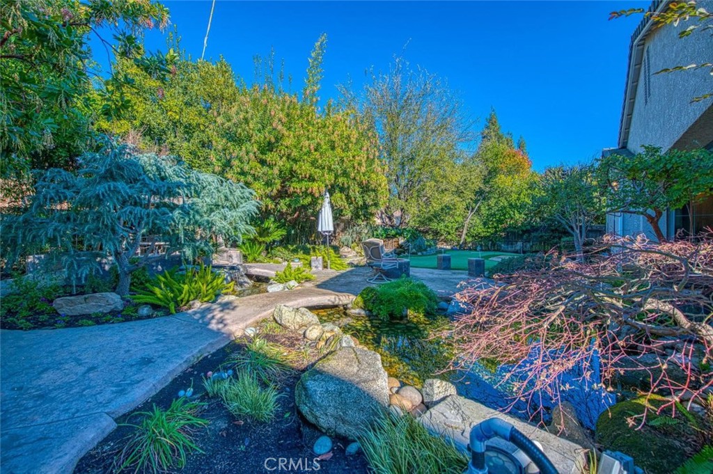 2824 E Omaha, Fresno, CA 93720