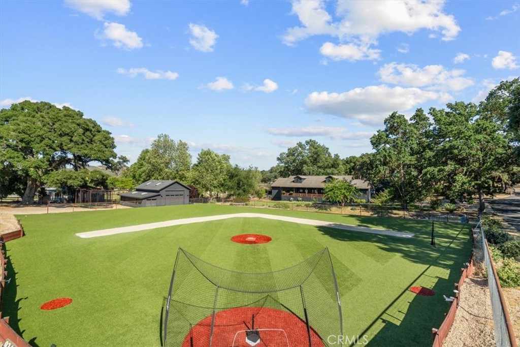 9240 Santa Margarita Rd, Atascadero, CA 93422