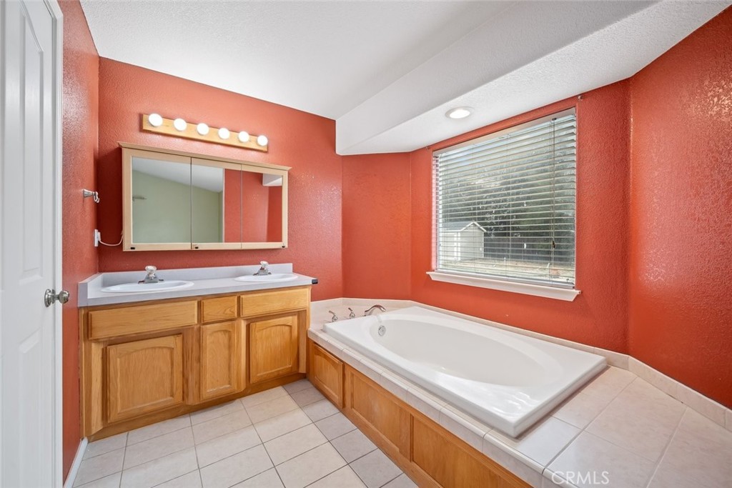 3735 Monterey Road, Atascadero, CA 93422