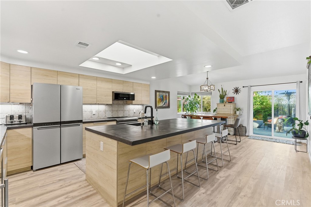 80 Mariposa Drive, San Luis Obispo, CA 93401